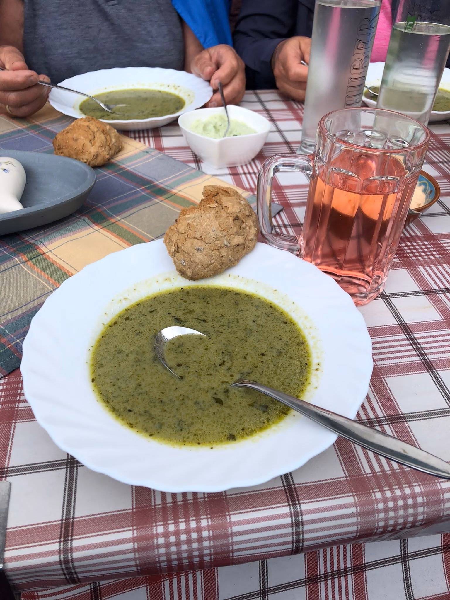 Kräuterwanderung mit Verkostung