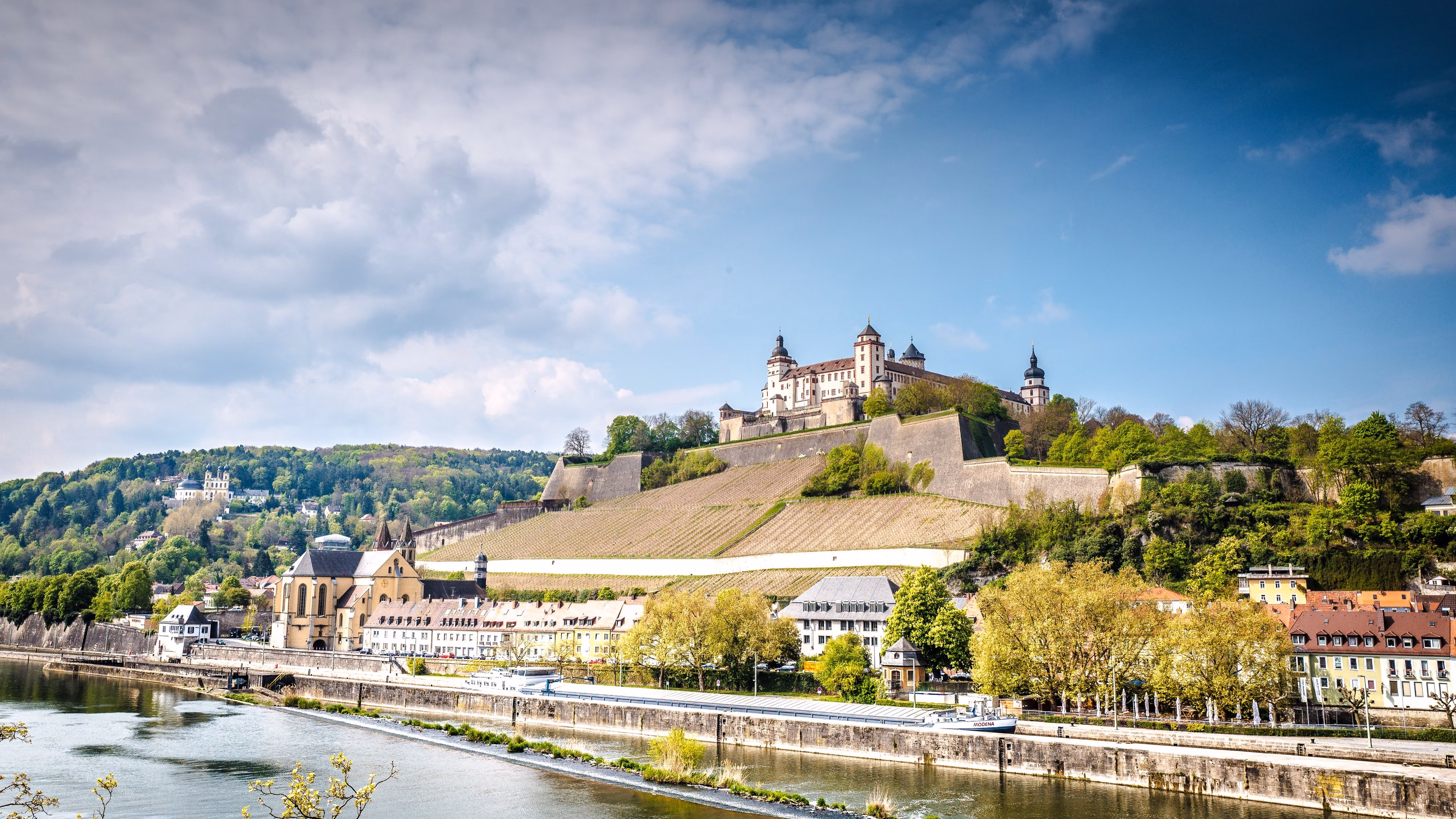 Krimi-Trail Würzburg: Interaktive Tour durch die Stadt