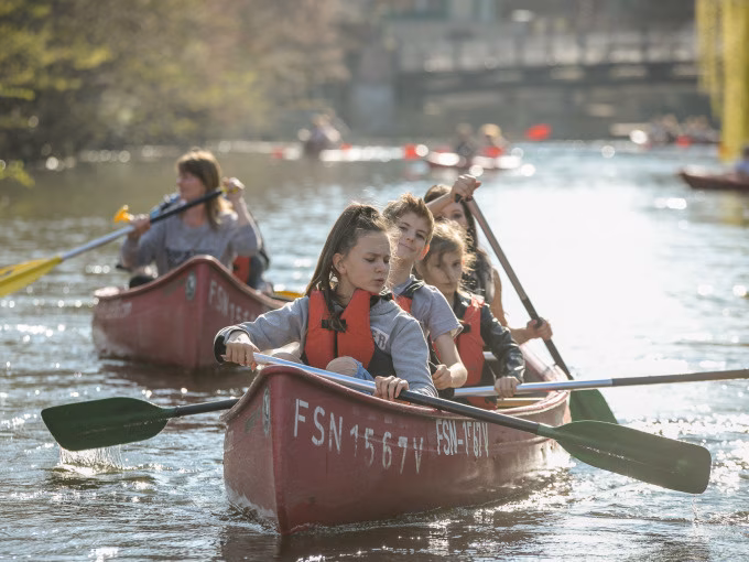 4er Canadier ausleihen  - 3 Stunden  15 Min.  