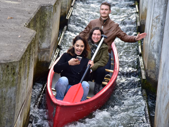 3er Canadier ausleihen - 8 Stunden  