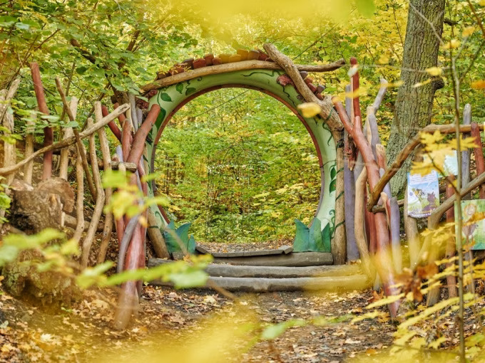 Familienführung im Schaubergwerk Feengrotten + optional Abenteuerwald Feenweltchen