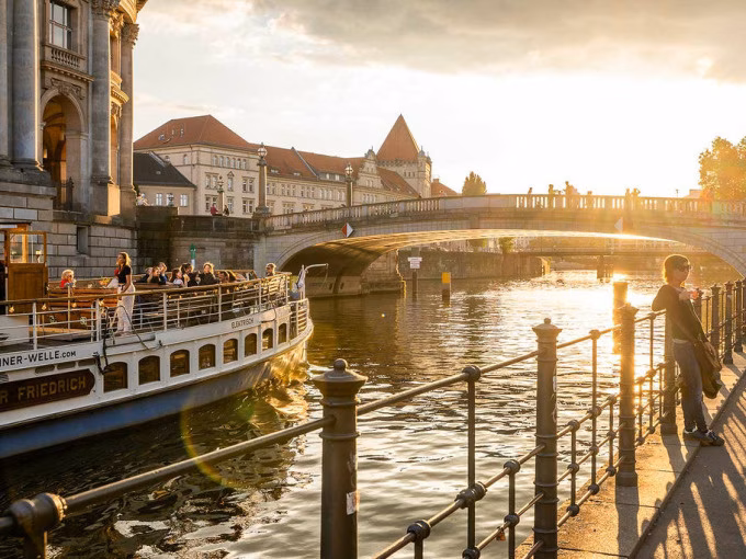 Alt-Berliner Bierabend - Dampferfahrt in den Sonnenuntergang