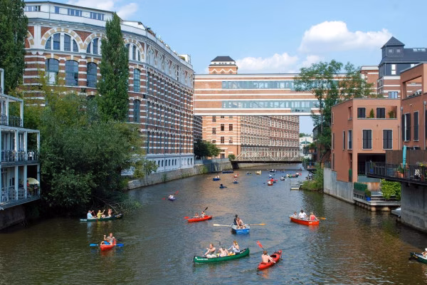 Auf unsere Spaziergang zeigen wir Ihnen die alte Industriearchitektur und wie sich der Leipziger Westen verändert hat.