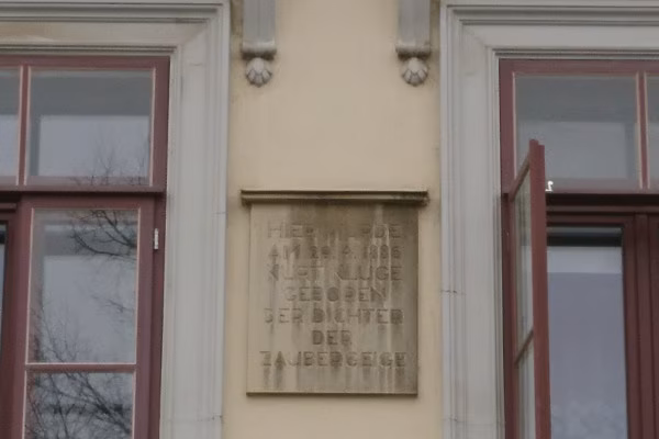 Die Tafel für Kurt Kluge in Lindenau.