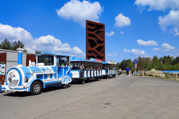 Seeschlange vor dem Rostigen Nagel