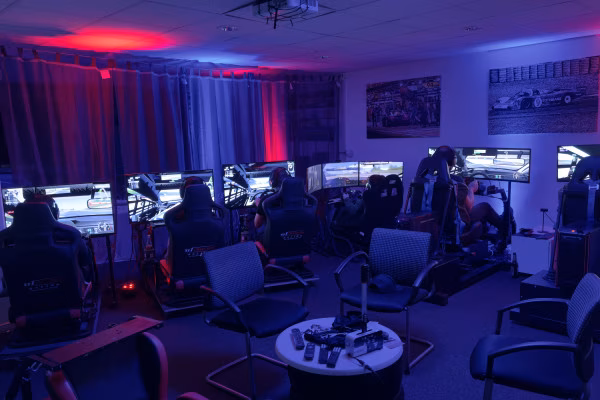 Tolles Ambiente in der RacingLounge77 in Heidenau