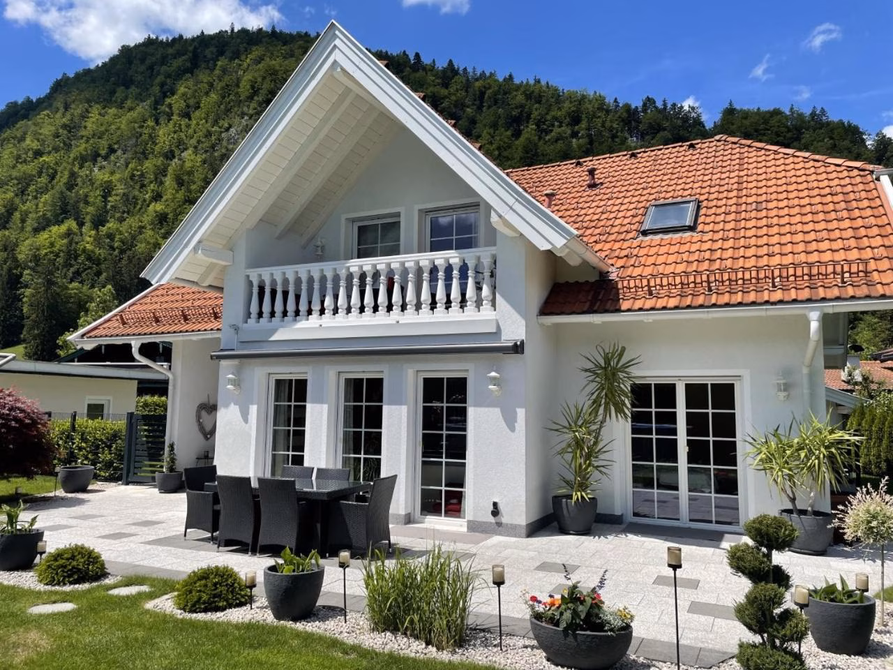 Apartment mit 2 Balkonen