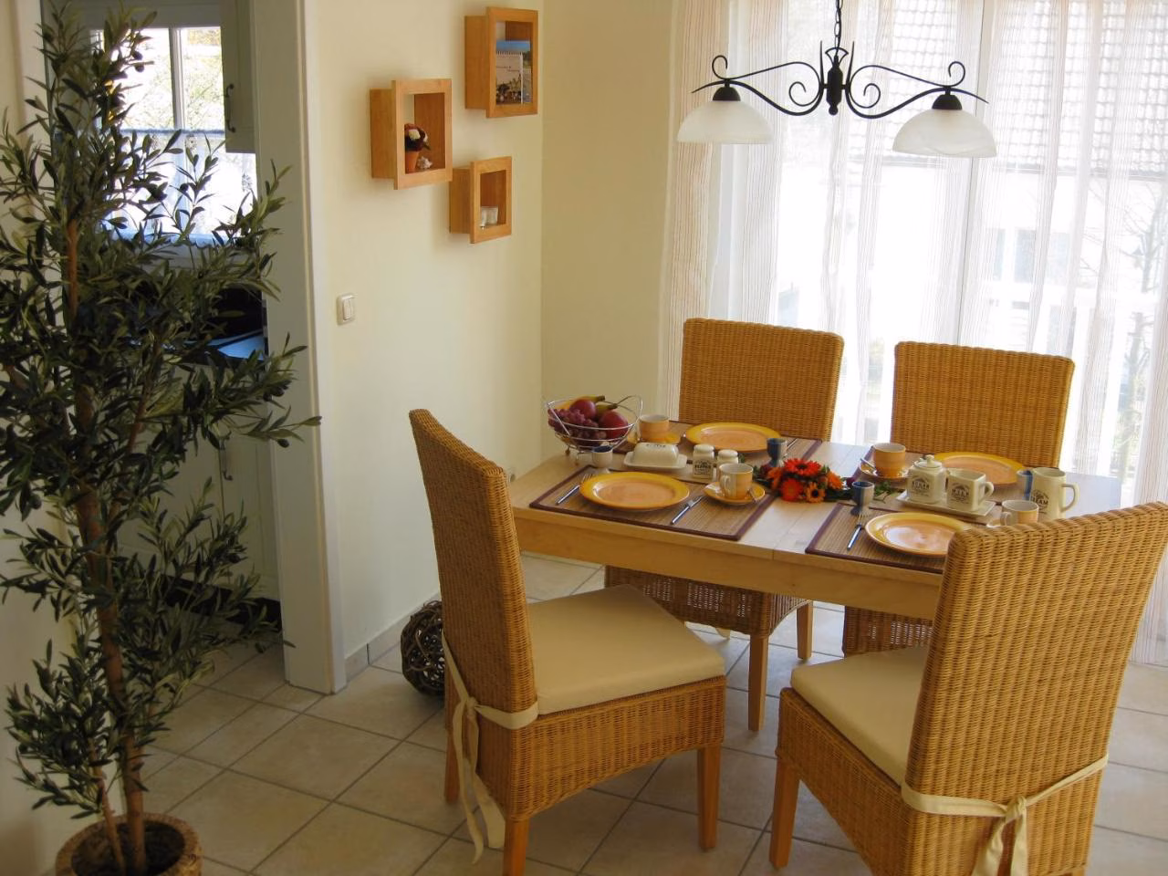 Apartment mit Balkon