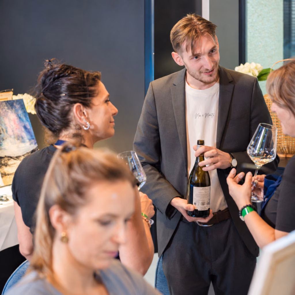 Wine & Paint: Struktur Abstrakt - Courtyard by Marriott Wiesbaden-Nordenstadt