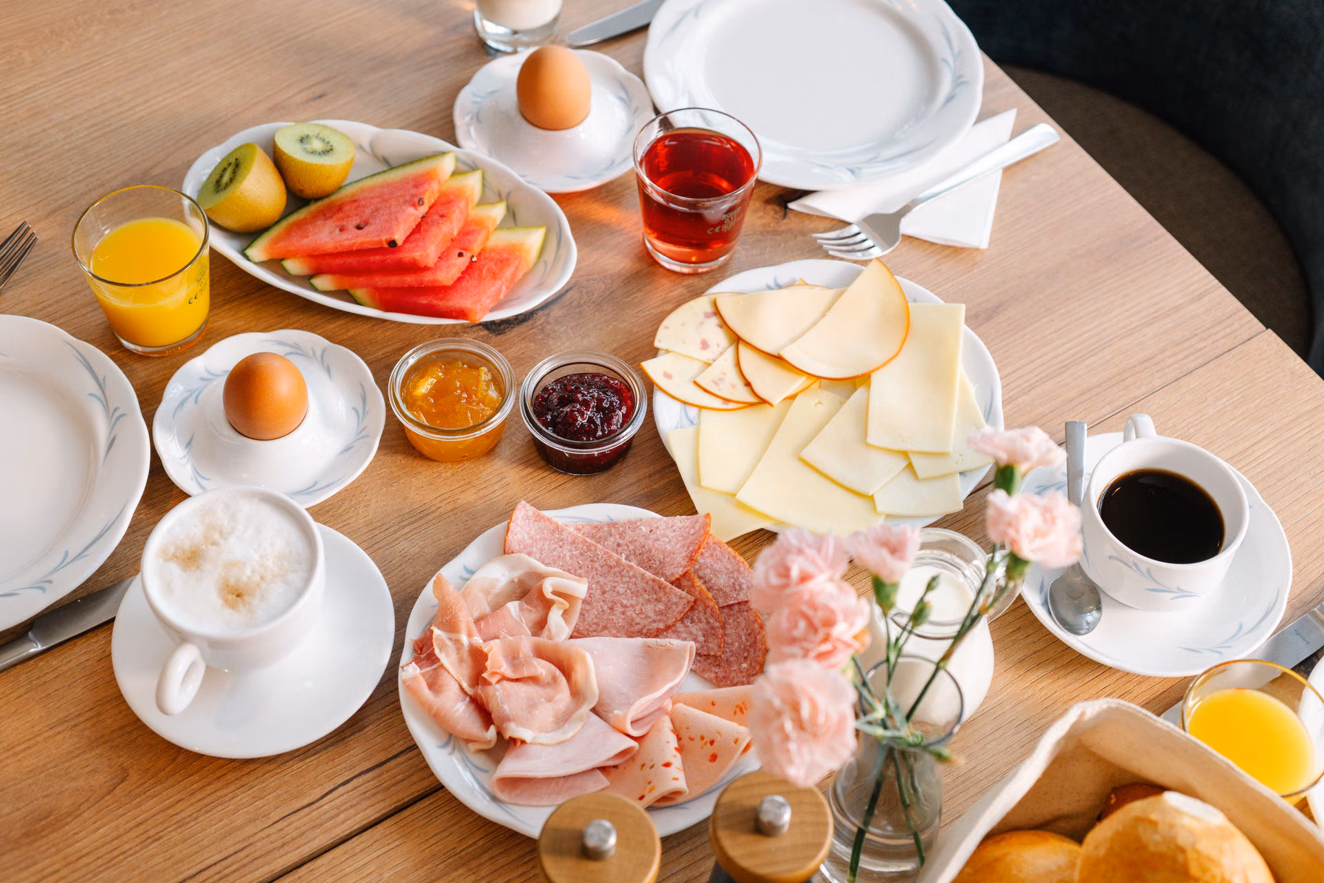 Genießer-Frühstück im Urlaub