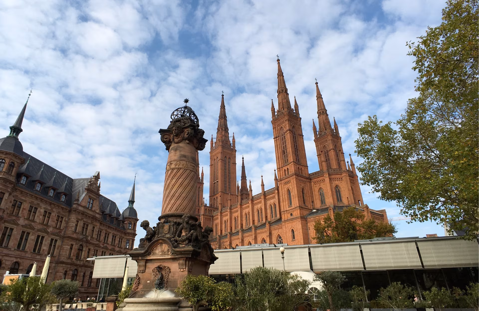 Selbstgeführte Stadtrallye | Schnitzeljagd durch Wiesbaden