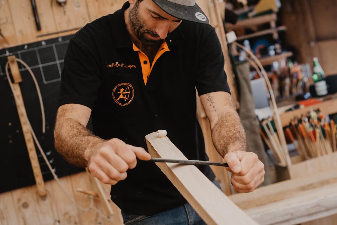 Bogenbau-Workshop: Dein eigener Hickory-Bogen