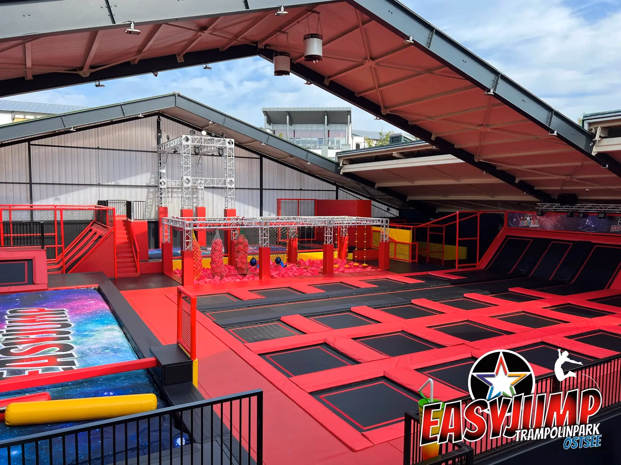 90 Minuten auspowern im EasyJump Trampolinpark