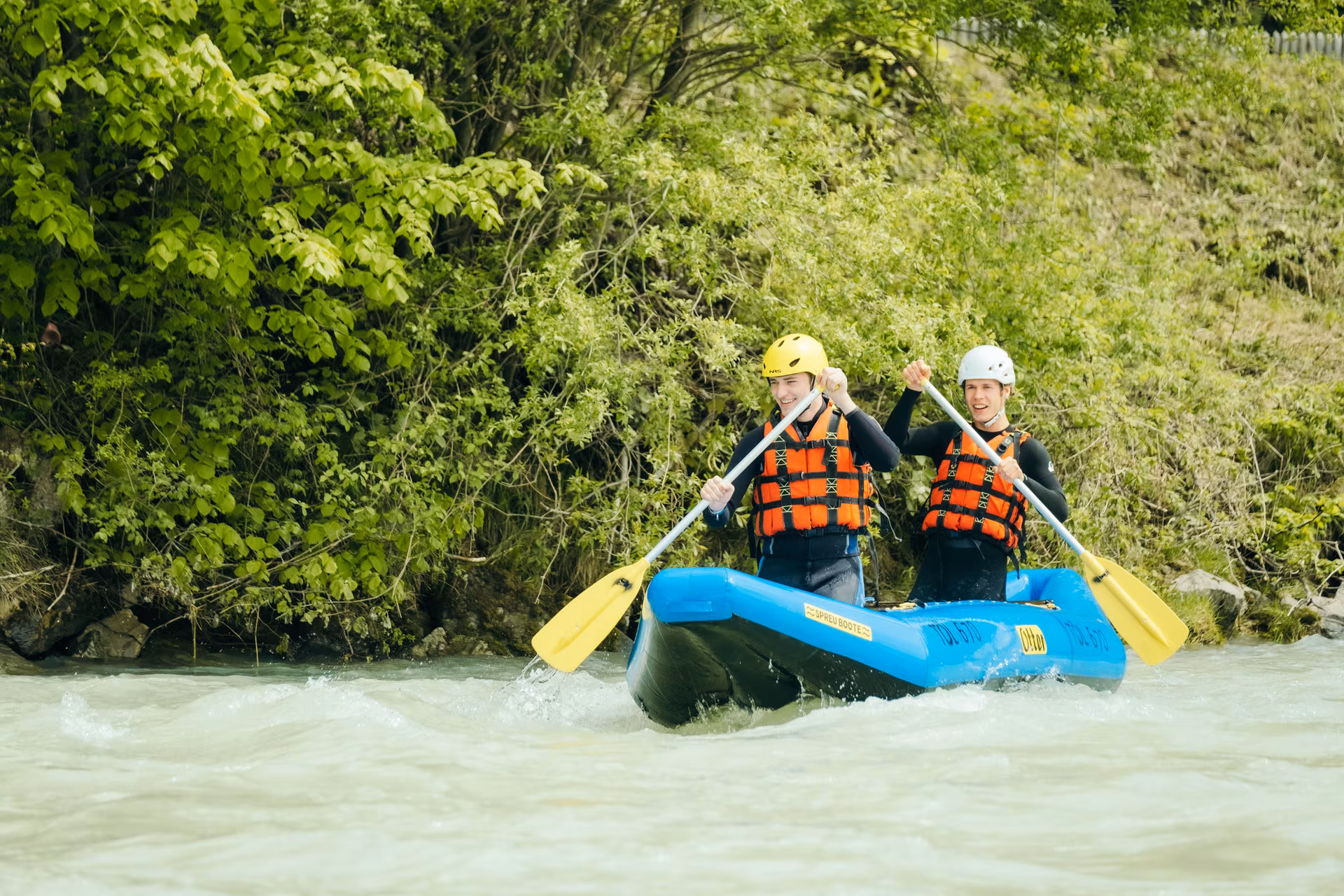 Kanu-Tour mit Bergblick auf der Isar