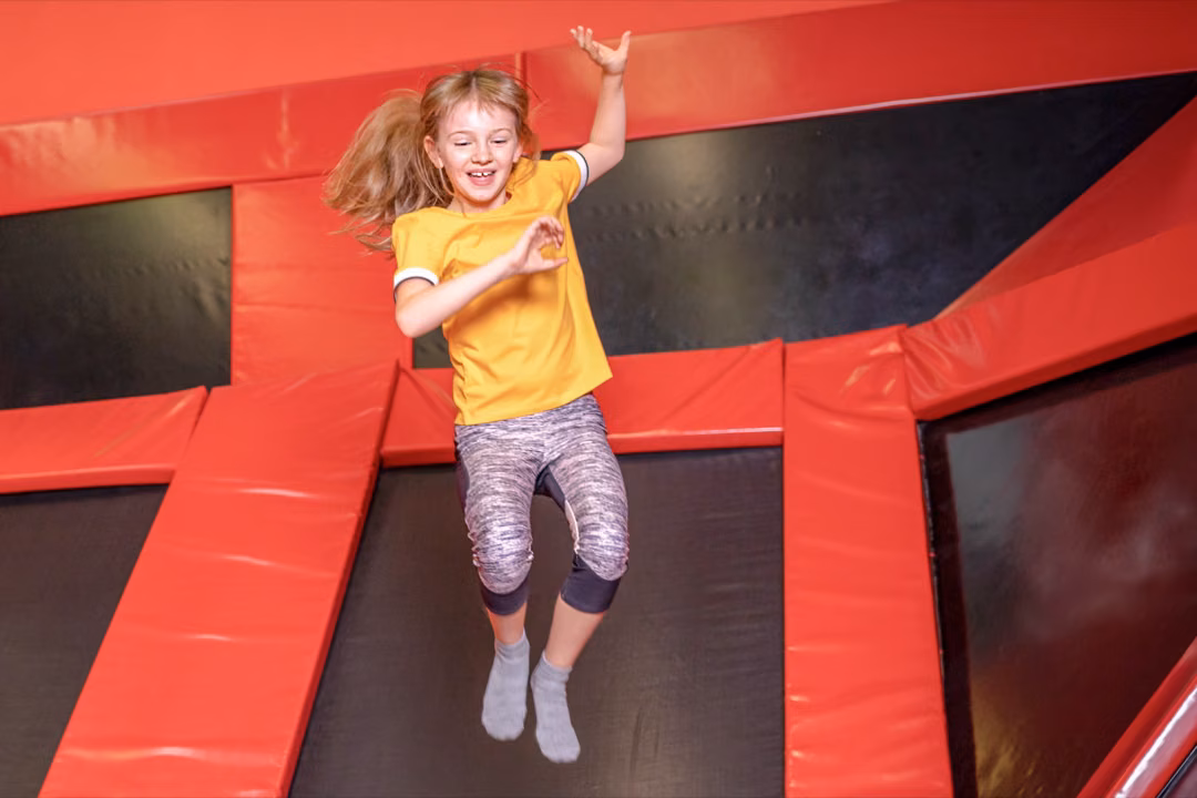 90 Minuten auspowern im EasyJump Trampolinpark