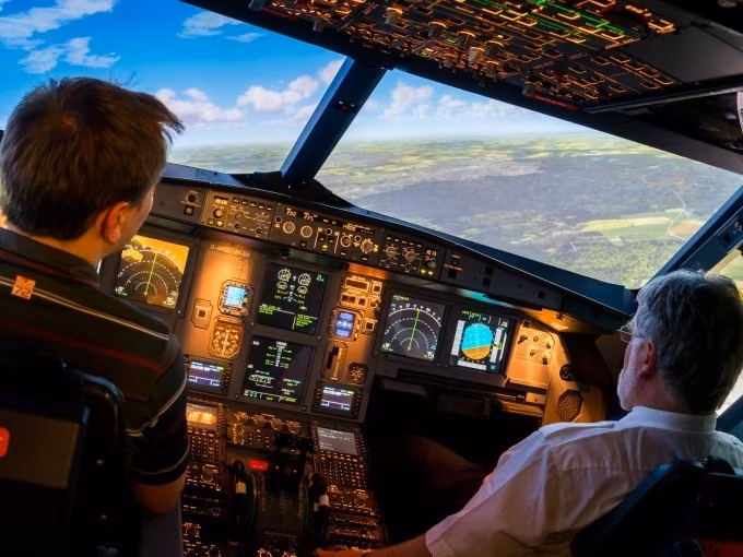 Hot Rod meets Airbus 320 – JGA