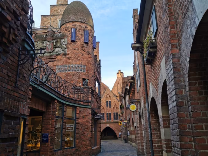 Guided tour through the Old town (for groups)