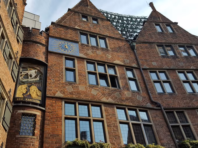 Bremen's secret main street - the Böttcherstrasse (for groups)