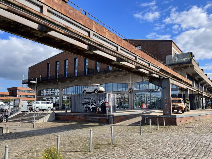 Überseestadt by bicycle (for groups)