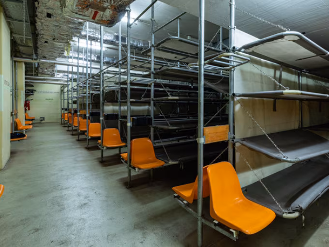Atombunker im Hauptbahnhof - Zivilschutz seit dem 2. Weltkrieg 