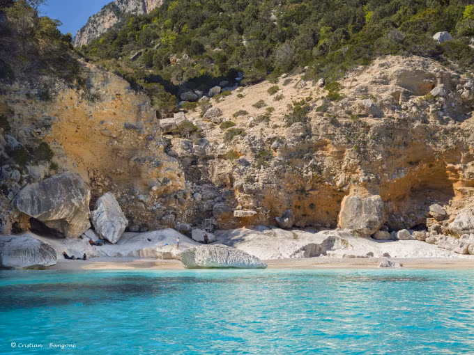 Trekking nel Parco Naturale con Punta Salinas + Cala Goloritzé