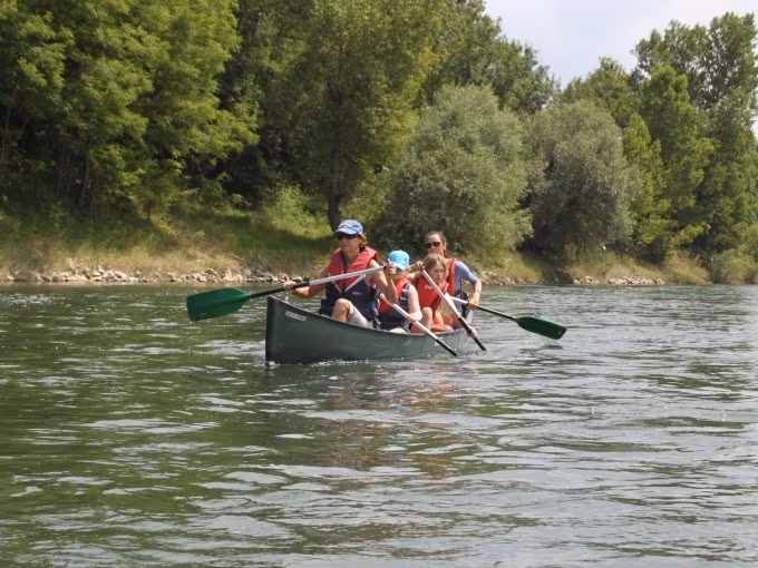 geführte Kanutour am Rhein