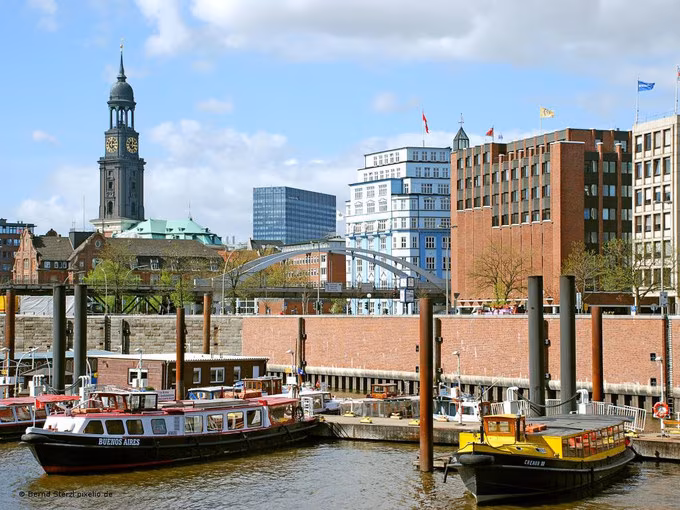 Zwischen Hafen, Michel, Rathaus | ALS PRIVATE TOUR