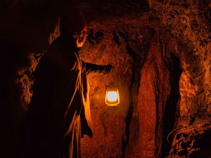 Dunkelführung mit Grubenlampe