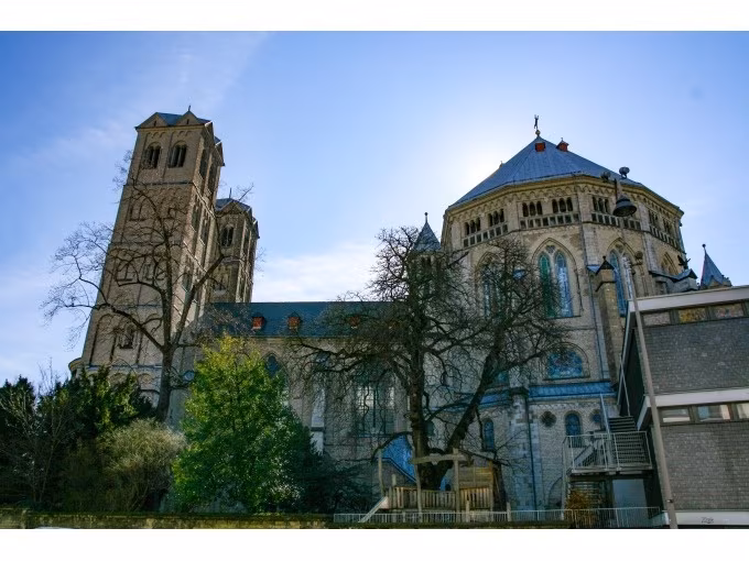 Stadtspaziergang – Vom Hansaring zum Dom
