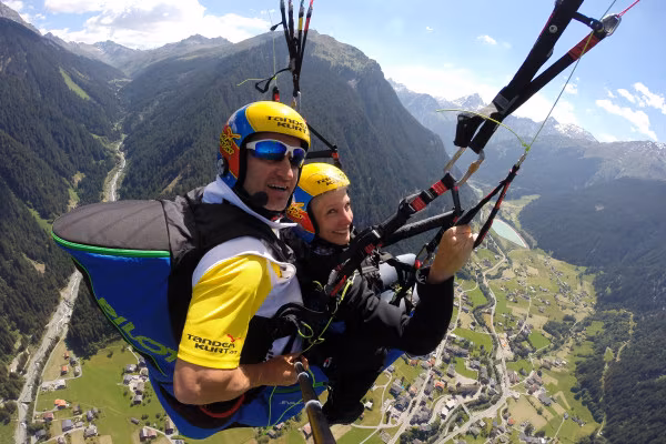 Panorama-Gleitschirmflug (Tandem) im Montafon