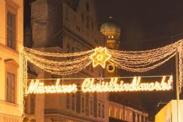 Glühweinbike fahren Christkindlmärkte in München an