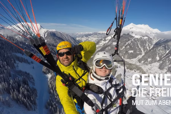 Panorama-Gleitschirmflug (Tandem) im Montafon