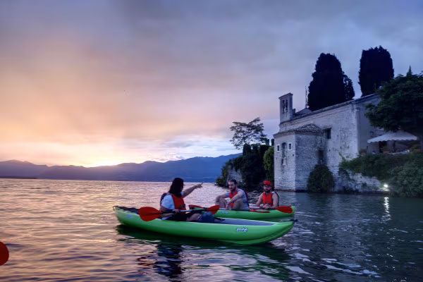 Kanutour bei Sonnenuntergang in Punta San Vigilio