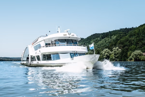 Erlebnisrundfahrt mit dem Kristallschiff - Passau