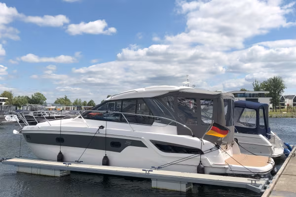 Family & Friends Motoryacht mit Skipper 