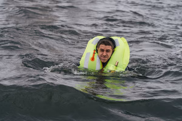 am Boot bleiben