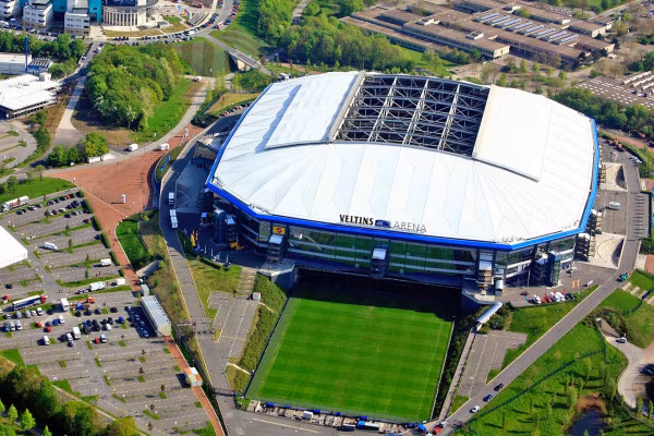 Fußball-Rundflug: Schalke-Stadion Veltins Arena 30 Min.