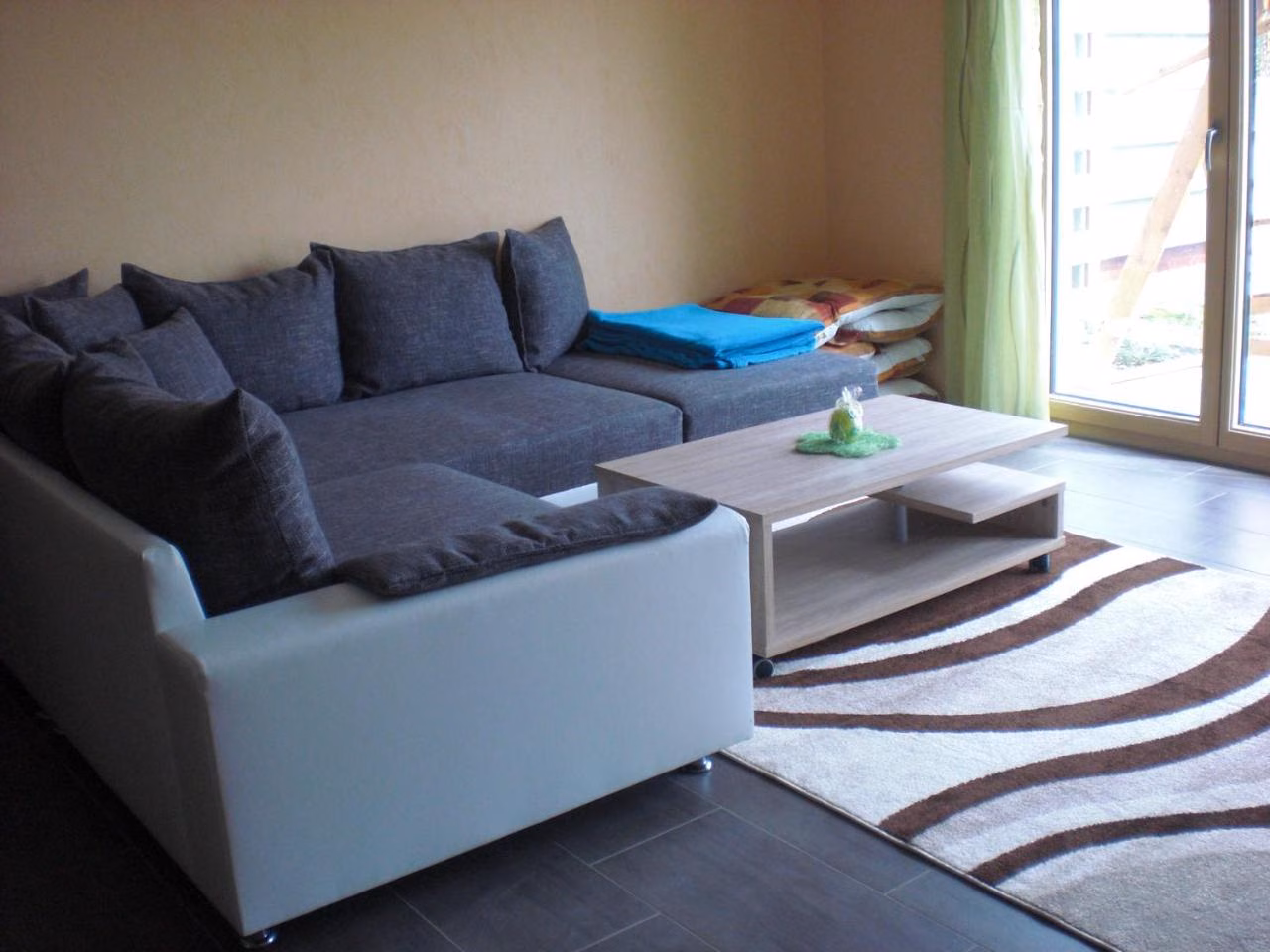 Apartment mit Terrasse