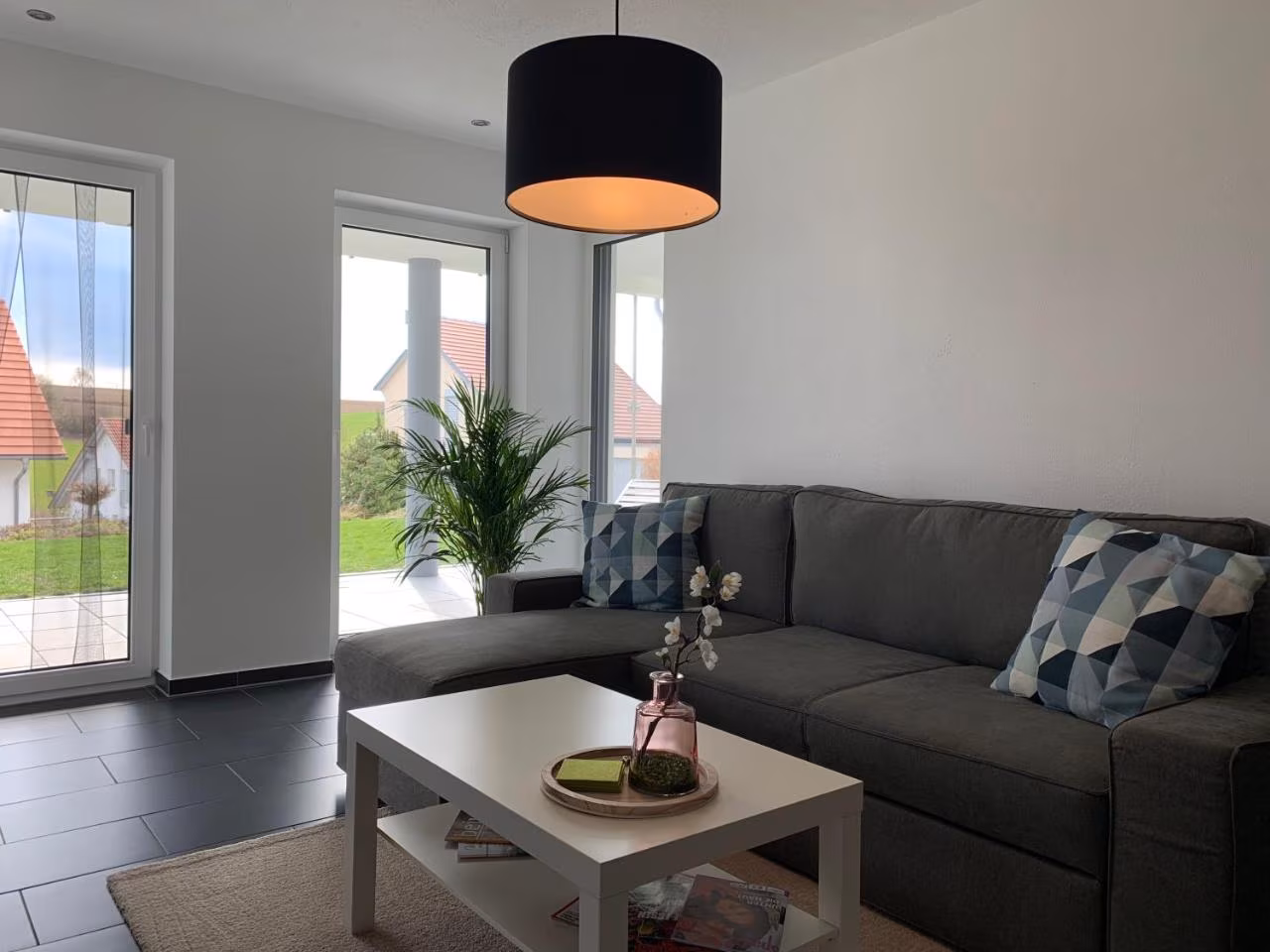 Apartment mit Terrasse