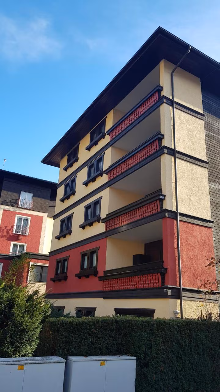 Studio mit Balkon