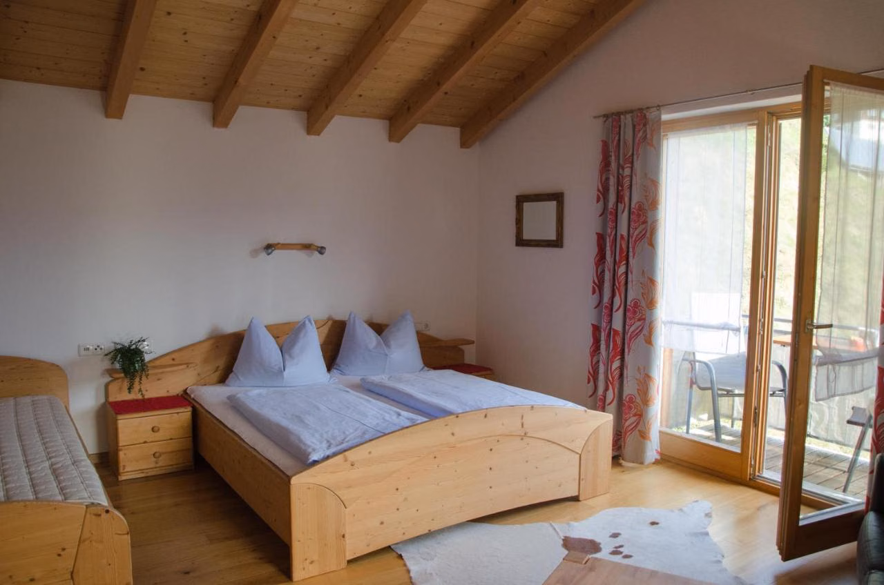 Apartment mit 1 Schlafzimmer und Balkon