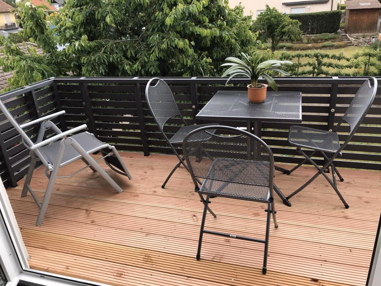 Apartment mit Balkon