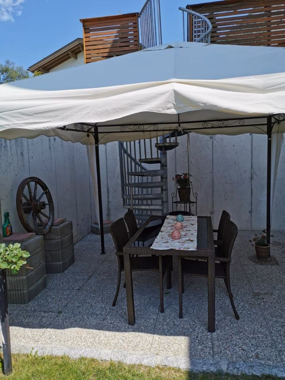 Apartment mit Gartenblick