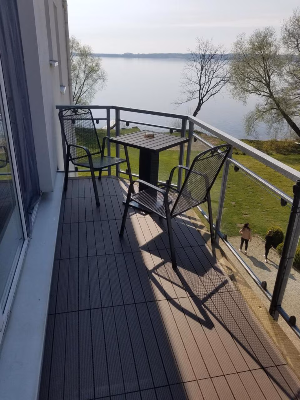 Apartment mit Balkon