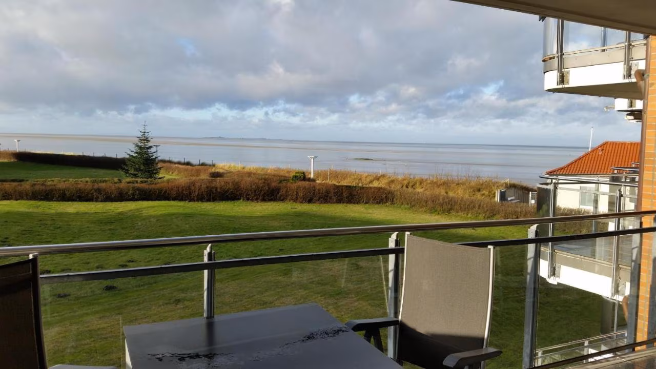 Apartment mit Meerblick