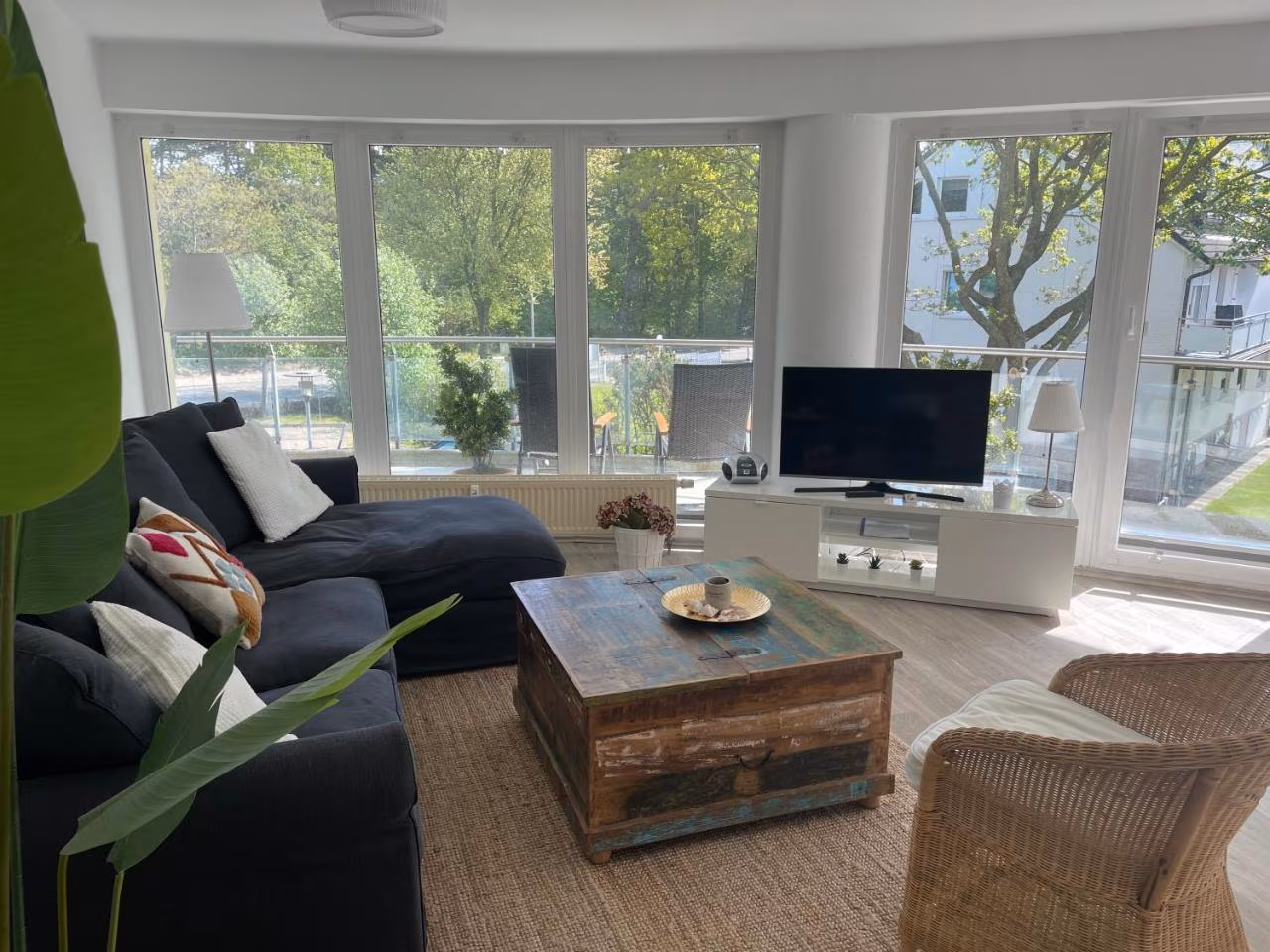 Apartment mit Balkon