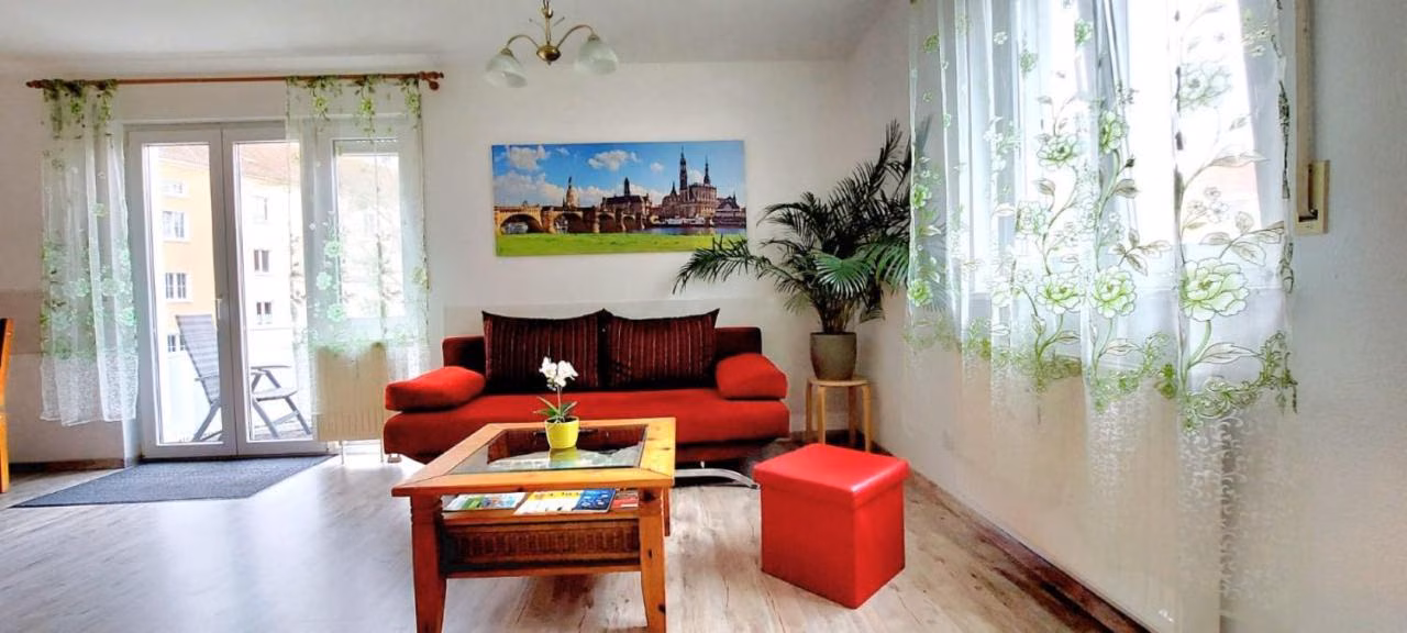Apartment mit Gartenblick