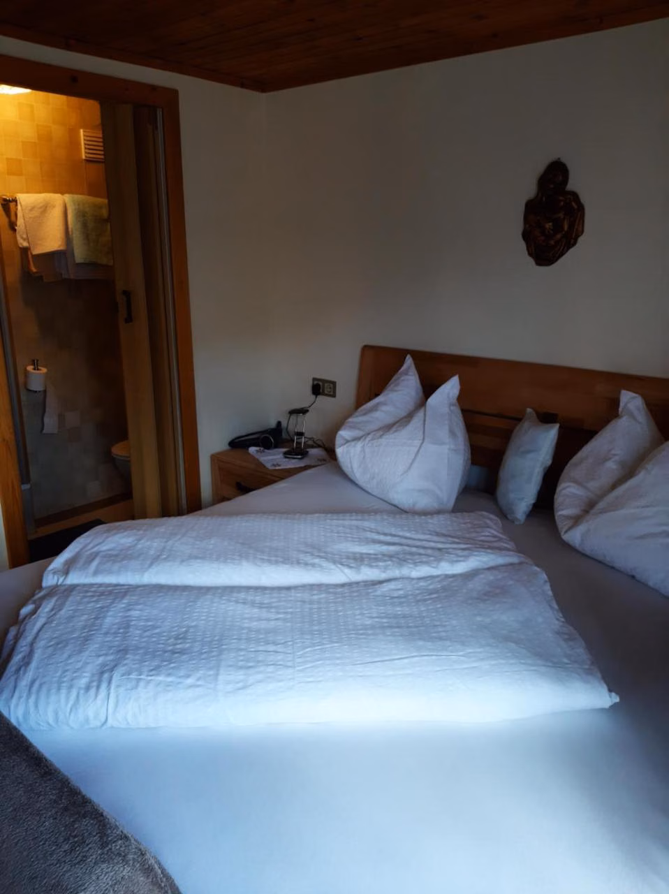 Doppelzimmer mit Balkon