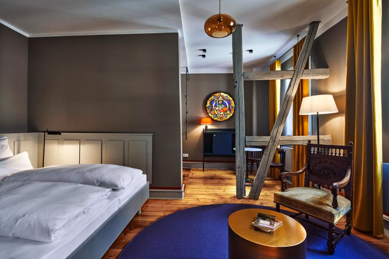 Doppel-/Zweibettzimmer mit eigenem Bad