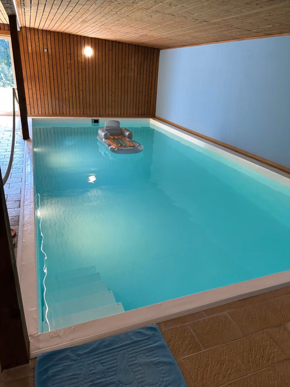 Apartment mit Poolblick